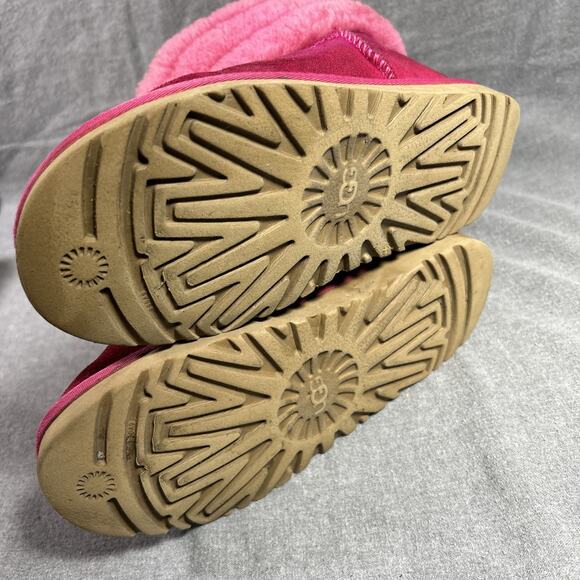 UGG Classic Mini Fluff Quilted Boots Women's Size 6 Pink Shearling Suede - Picture 6 of 12